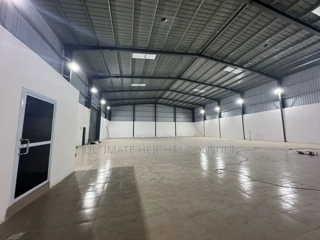 Warehouse 500 Square Meters for Rent at West Legon
