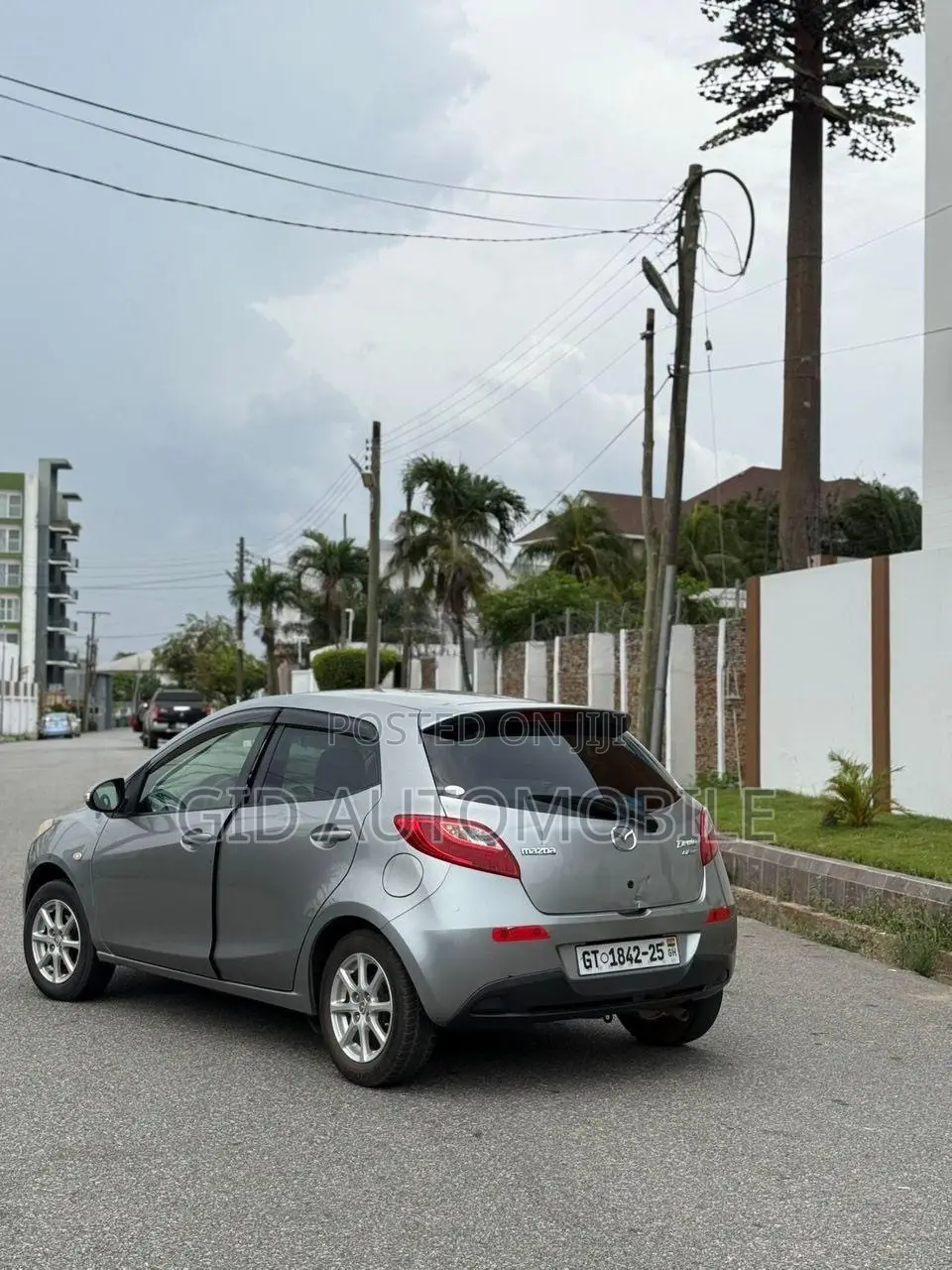 Mazda 2 2012 Gray