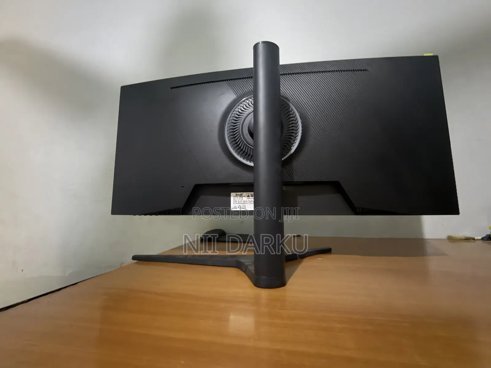LG Curved Screen Monitor