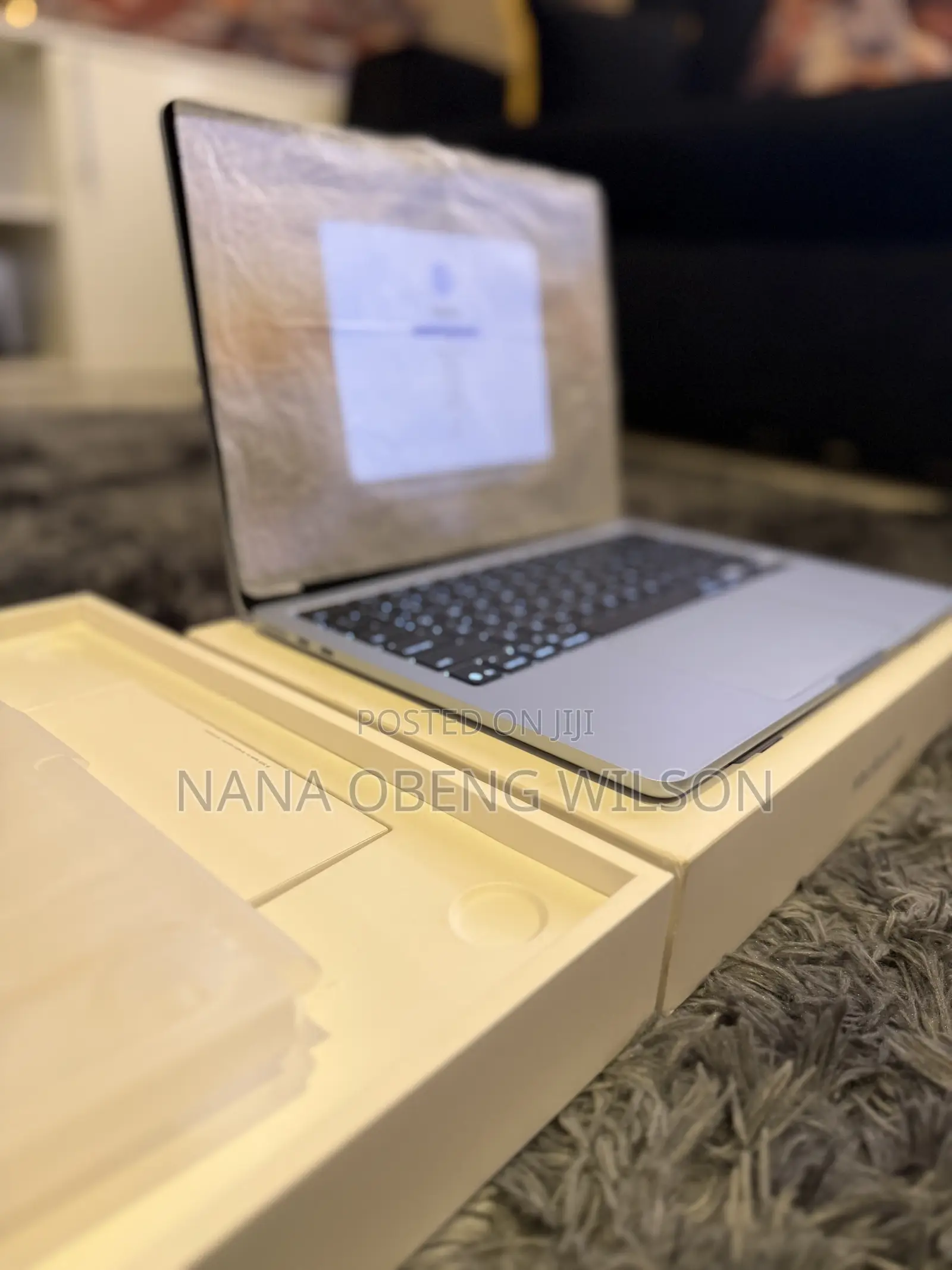 New Laptop Apple MacBook Air 2025 M4 16GB Apple M4 SSD 512GB