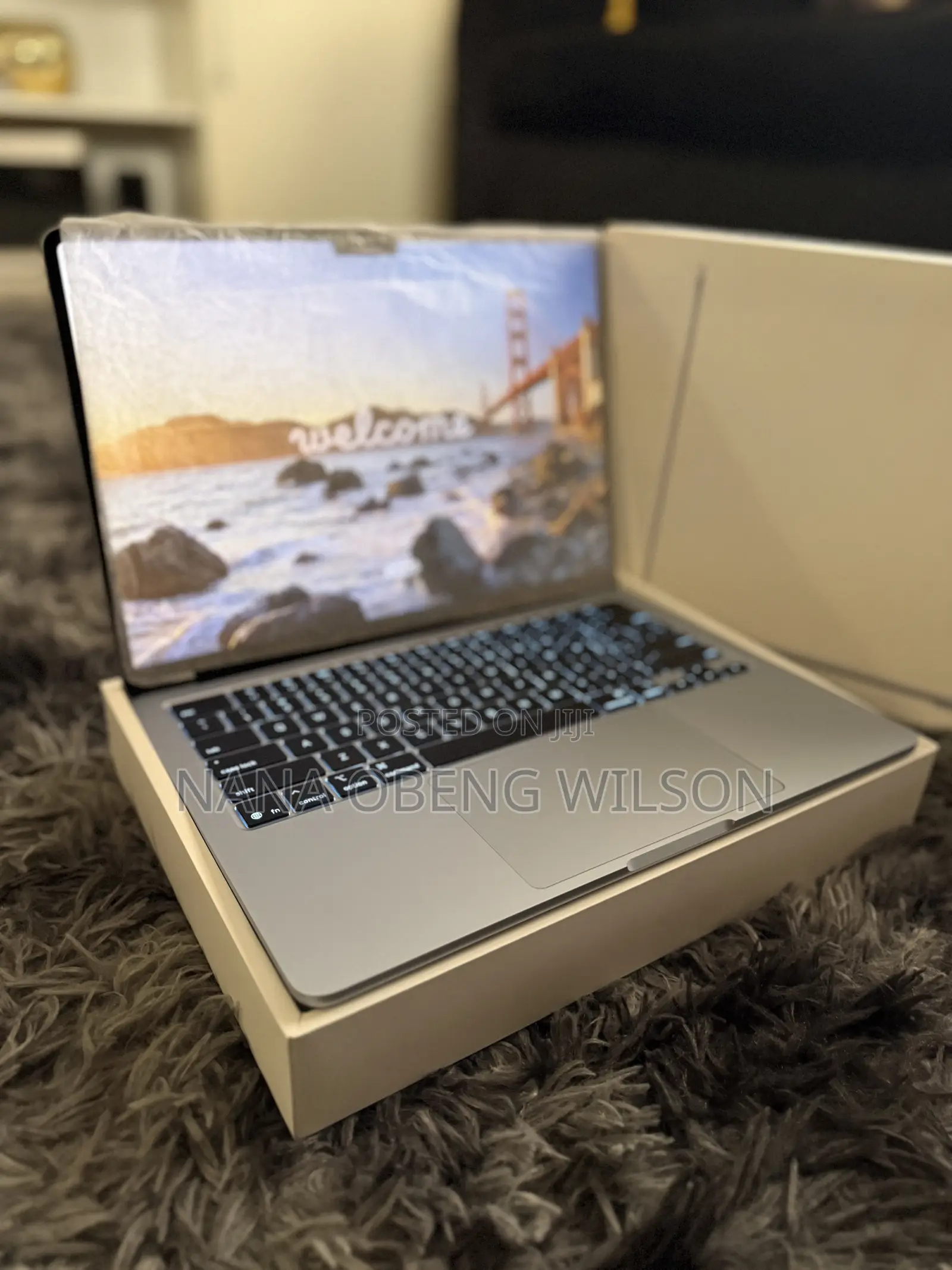New Laptop Apple MacBook Air 2025 M4 16GB Apple M4 SSD 512GB