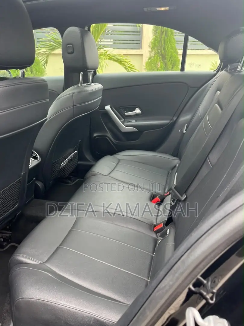 Mercedes-Benz 220 2019 Black