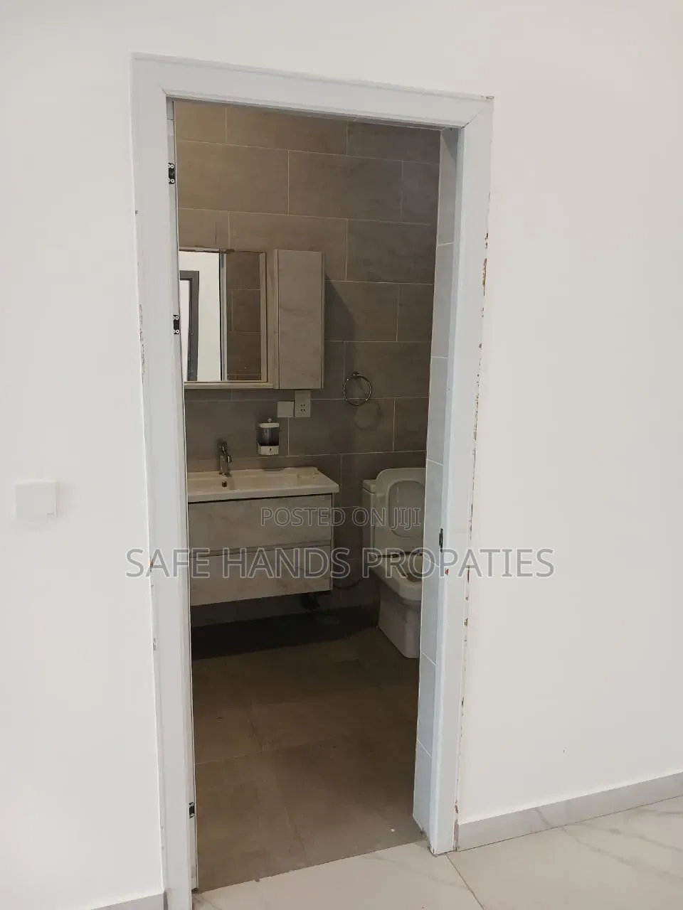 4bdrm House in Trasaco, Accra Metropolitan for rent