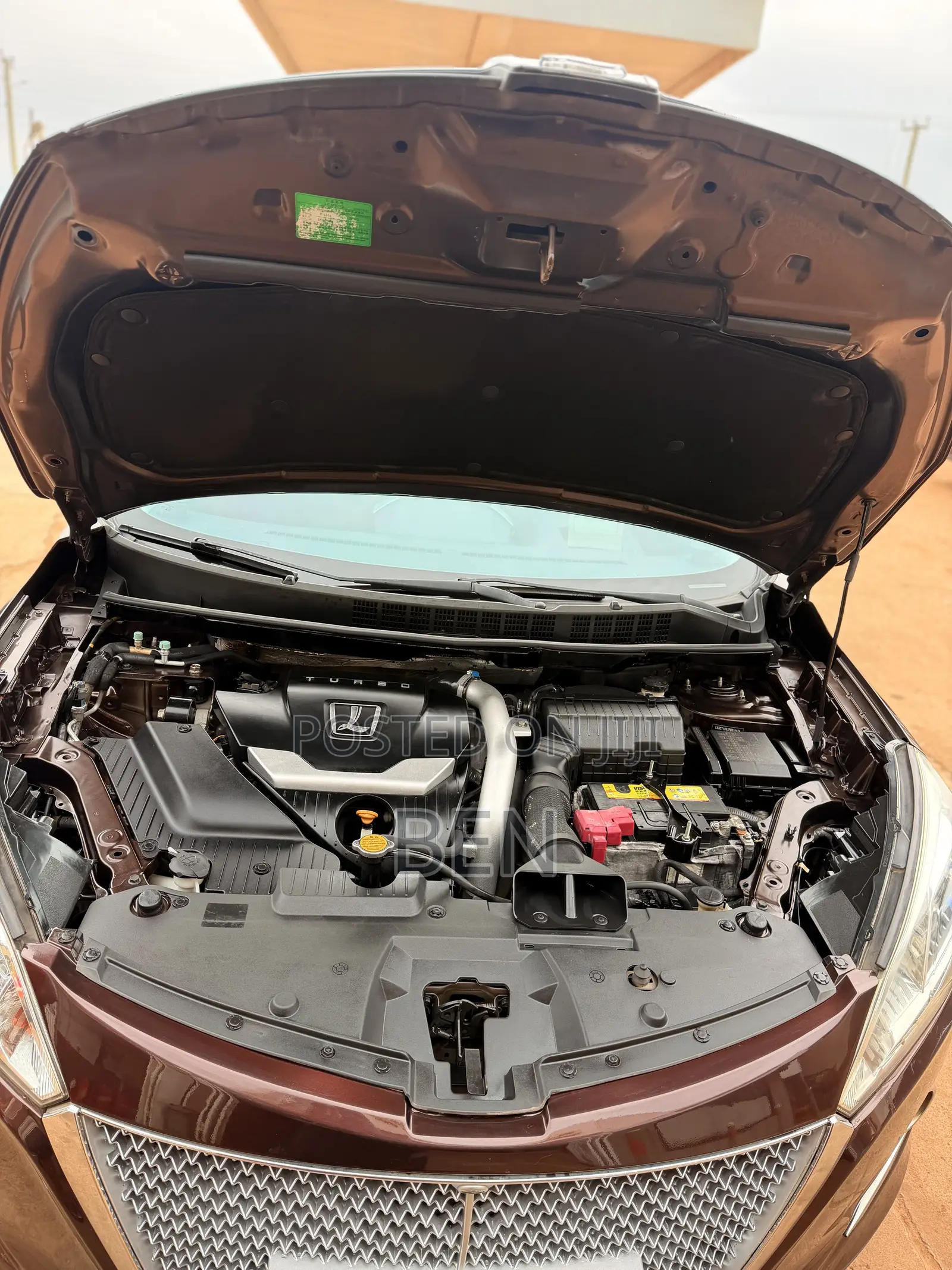 Luxgen U6 2.0 Petrol FWD 2017 Brown