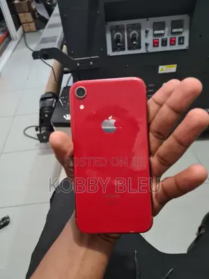 Apple iPhone XR 64 GB Red