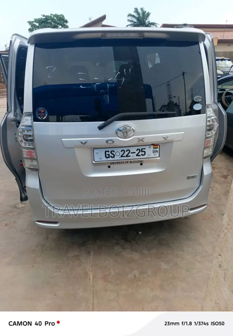 Toyota Voxy Hiring
