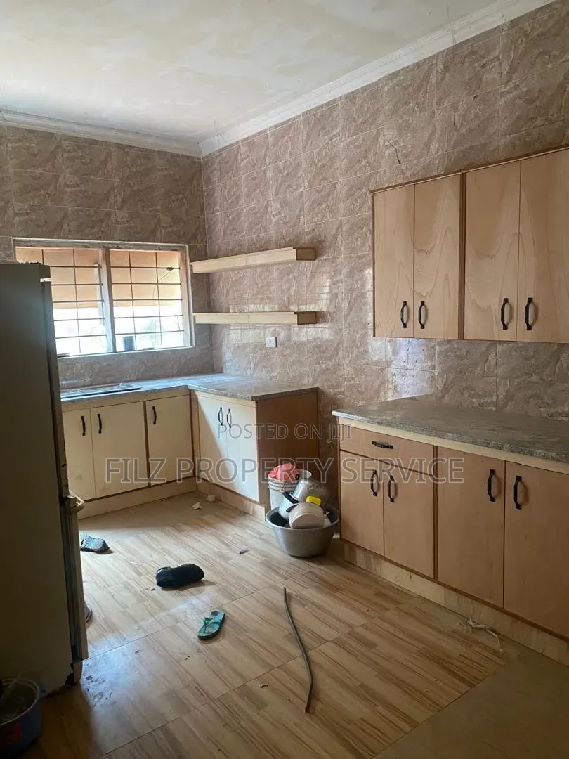 4bdrm House in Abgoba, School Park Area for rent