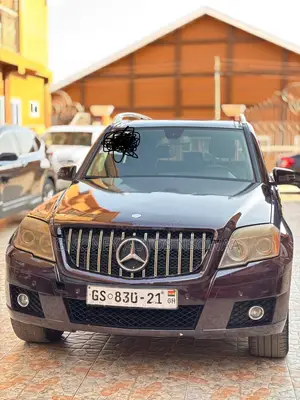 Mercedes-Benz GLK-Class Base GLK 350 4dr AWD 4MATIC (3.5L 6cyl 7A) 2015