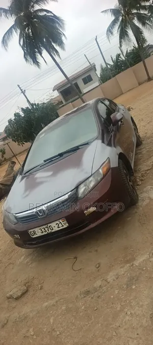 Honda Civic 1.8 5 Door Automatic 2012 Burgundy