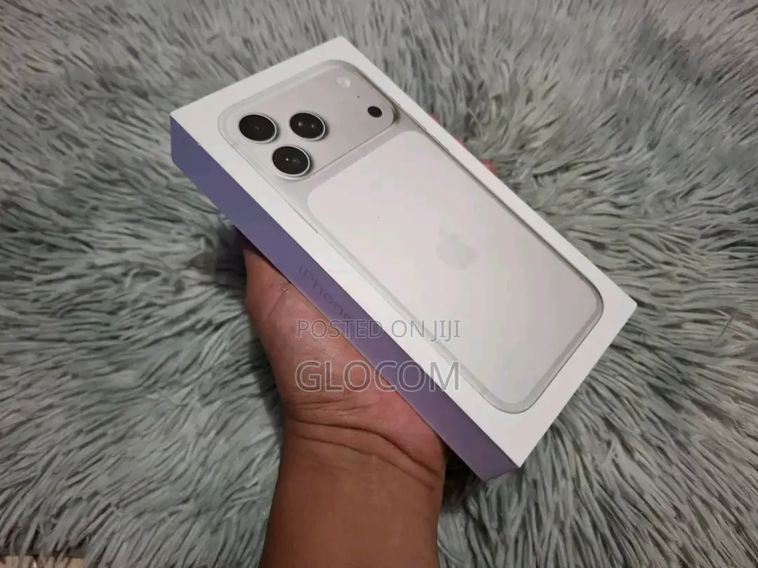 New Apple iPhone 17 Pro Max 1 TB Silver