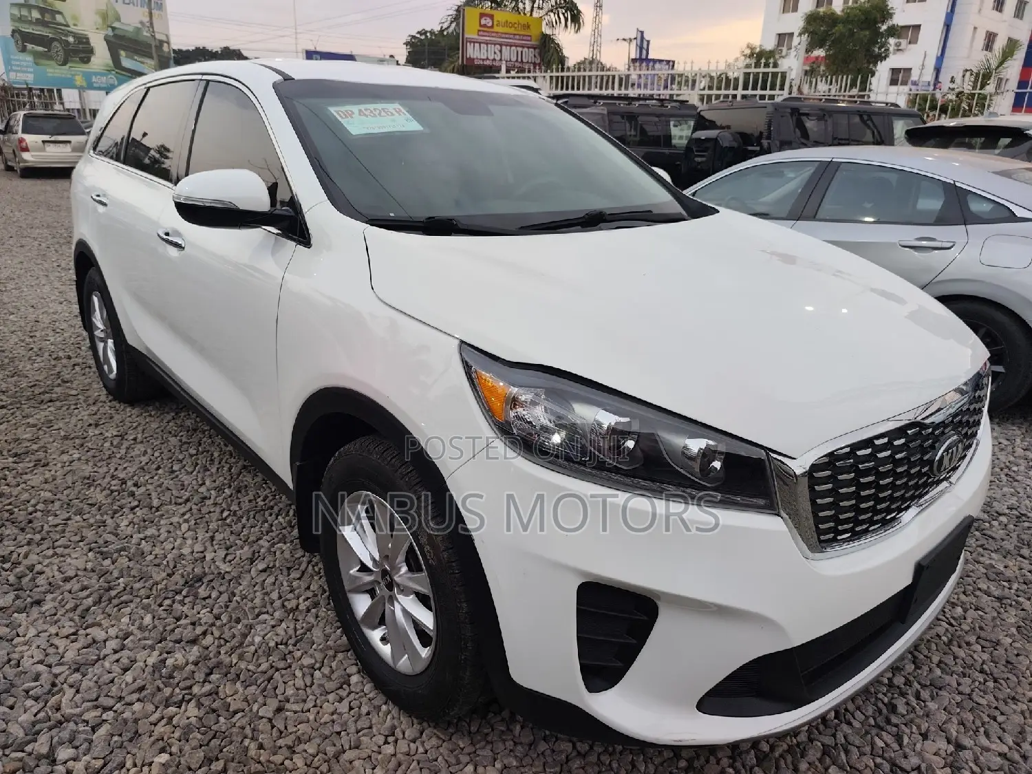 Kia Sorento 2.4L LX AWD 2019 White