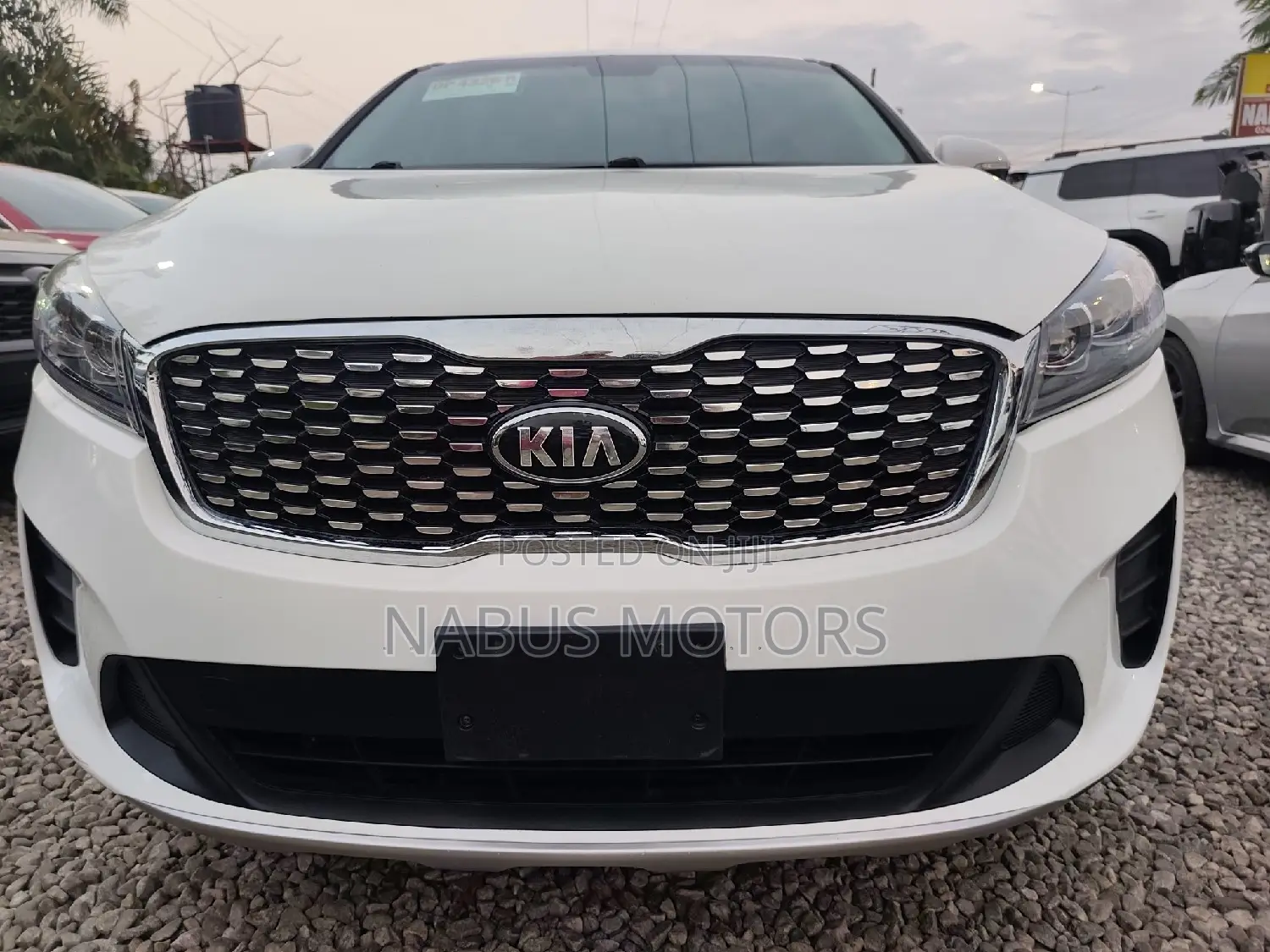Kia Sorento 2.4L LX AWD 2019 White