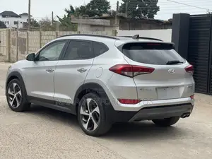 Hyundai Tucson 2016 Silver