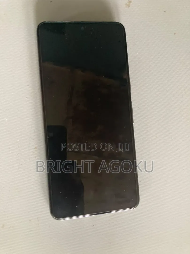 Google Pixel 8 Pro 128 GB Black