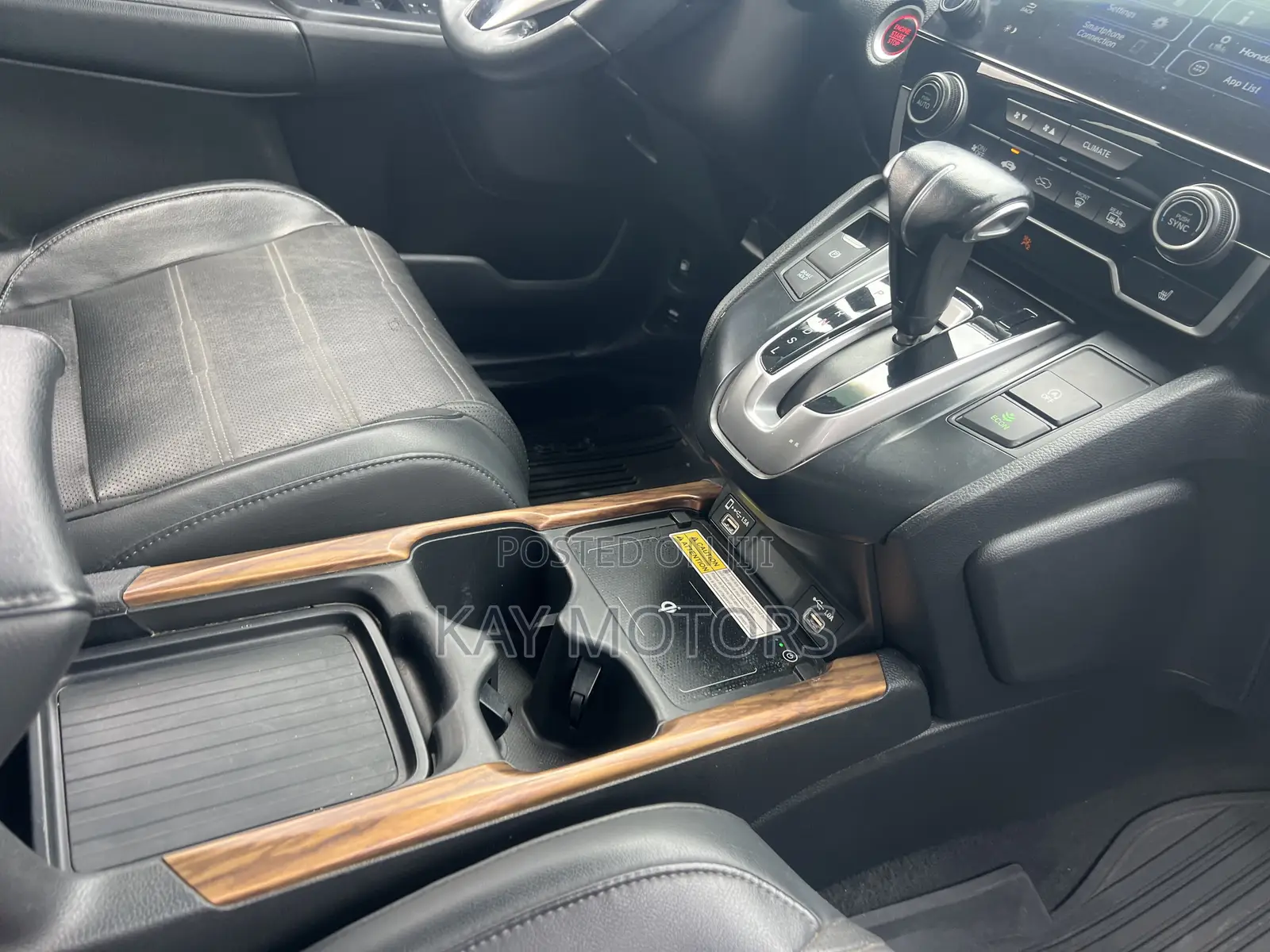 Honda CR-V Touring AWD 2020 Red
