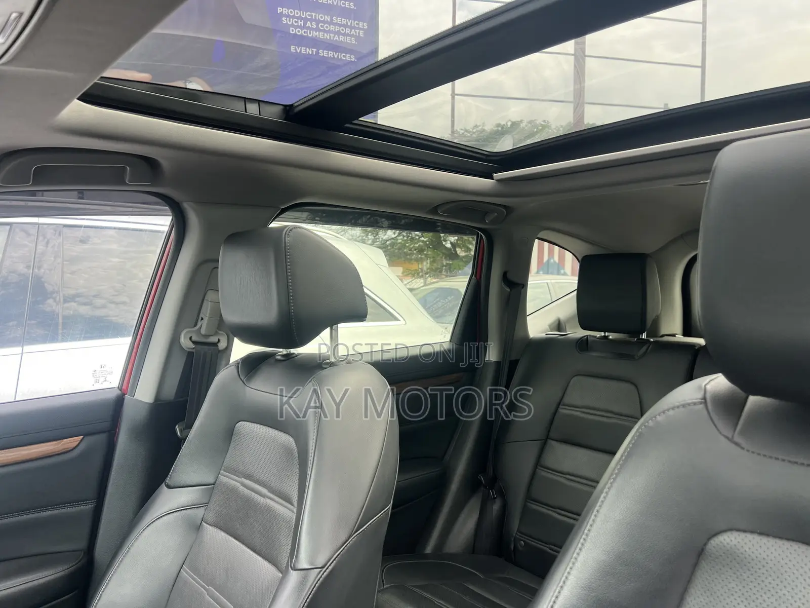 Honda CR-V Touring AWD 2020 Red