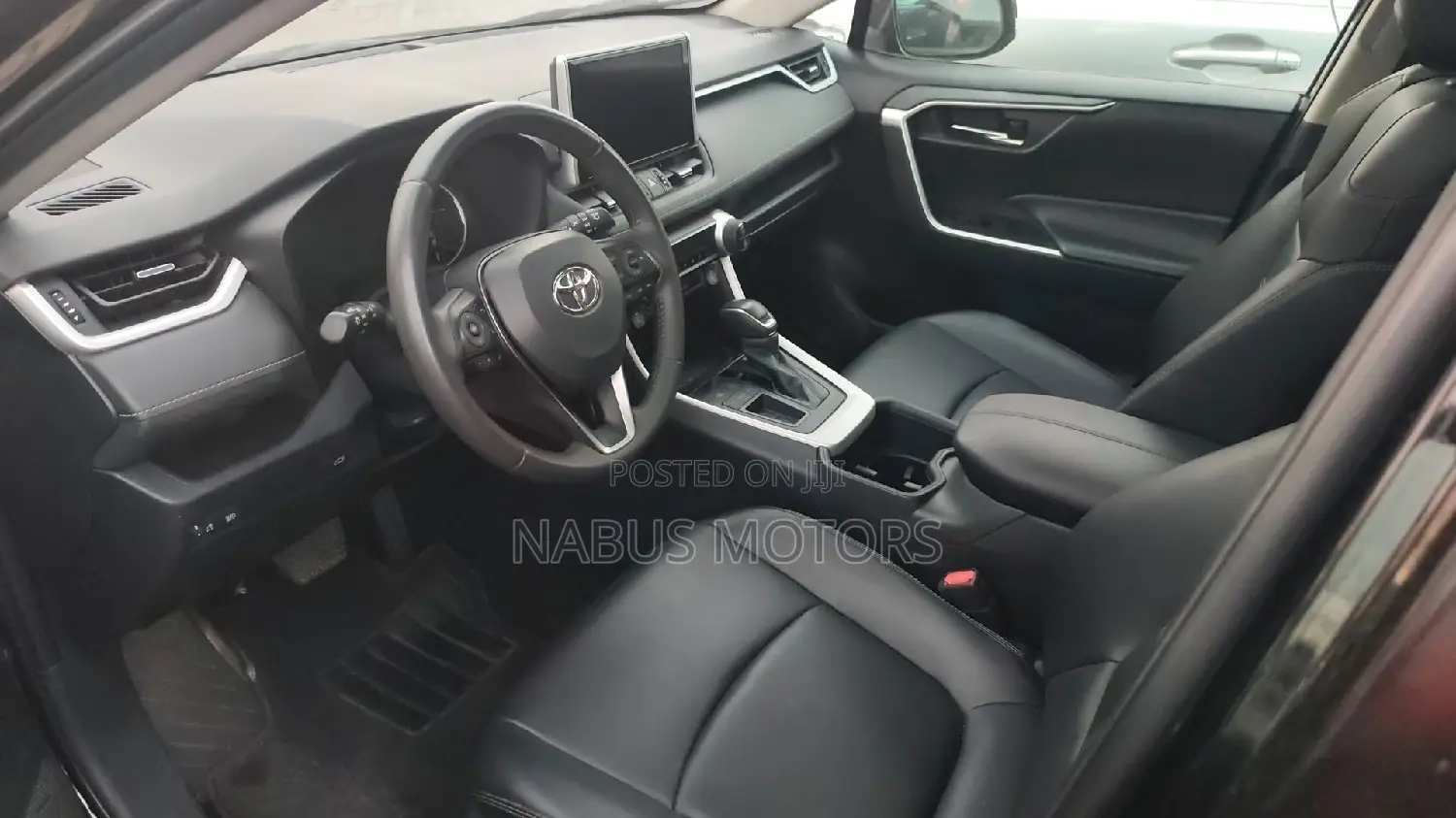Toyota RAV4 XLE AWD 2024 Gray