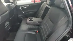Toyota RAV4 XLE AWD 2024 Gray