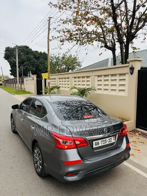 Nissan Sentra 2016 Gray