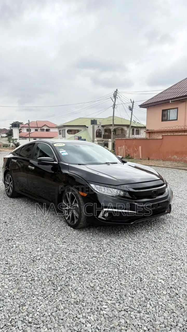 Honda Civic Touring Sedan 2019 Black