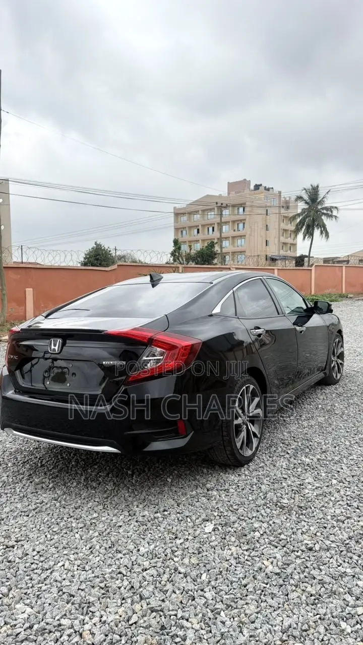 Honda Civic Touring Sedan 2019 Black