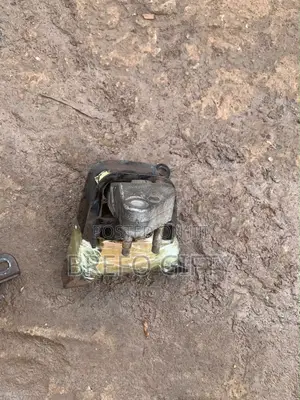 Toyota Corolla Engine Mount
