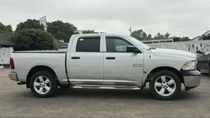 Dodge RAM 1500 5.7 Petrol AWD 2013 Silver