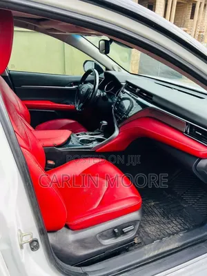 Toyota Camry 2020 White
