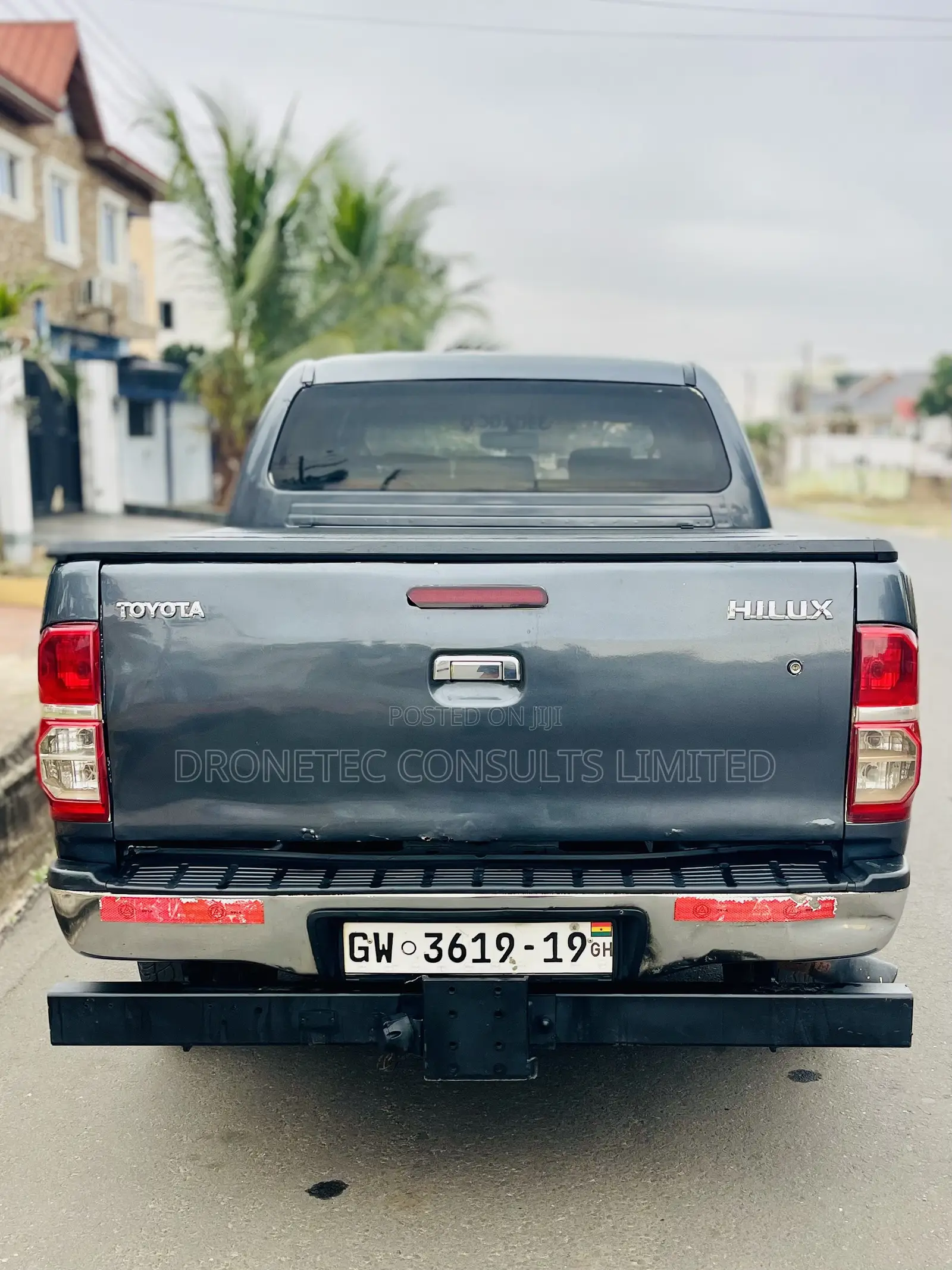 Toyota Hilux 2.5 D-4D 4X4 SRX 2011 Gray