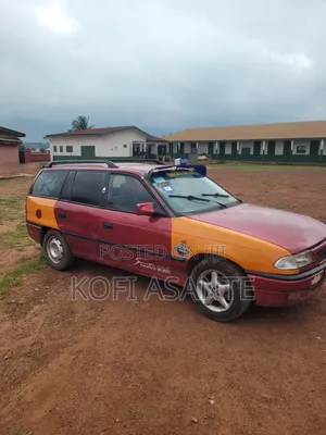 Opel Astra 2001 Red