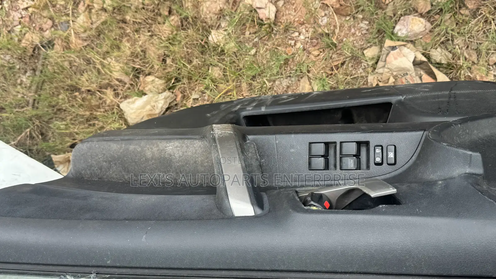 Toyota Highlander 2008,2009,2010,2011,2012 Doors Set Available