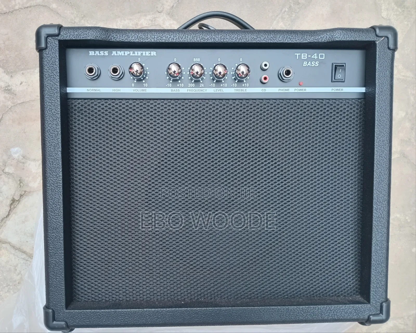 Tb-40 Powerful Bass Amplifier
