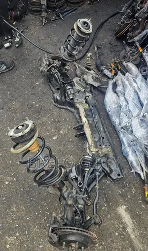 Toyota vitzShocks Absorbers