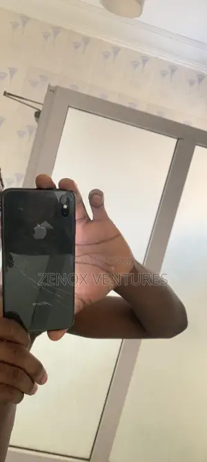 Apple iPhone XS Max 64 GB Black