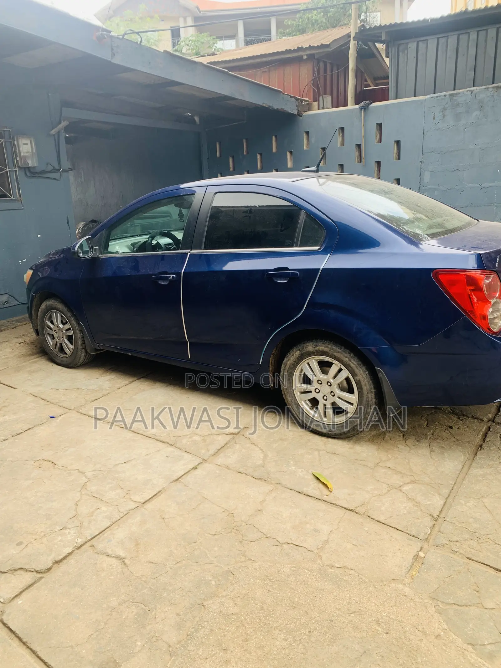 Chevrolet Sonic 2012 Blue