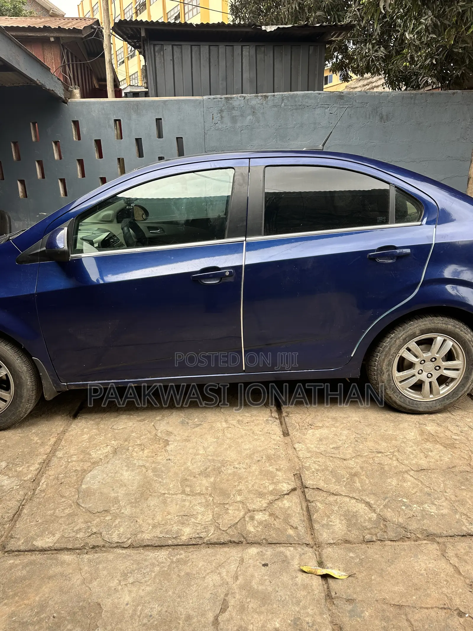 Chevrolet Sonic 2012 Blue