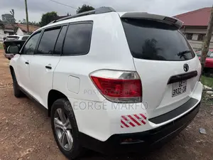Toyota Highlander 2011 White