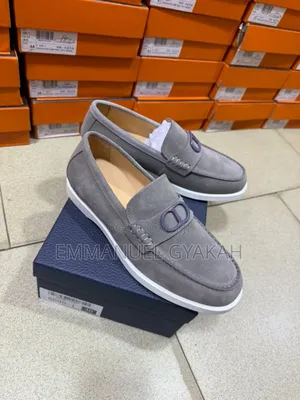 Classic Dior Sneakers
