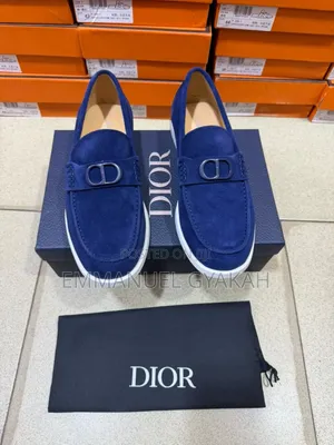 Classic Dior Sneakers