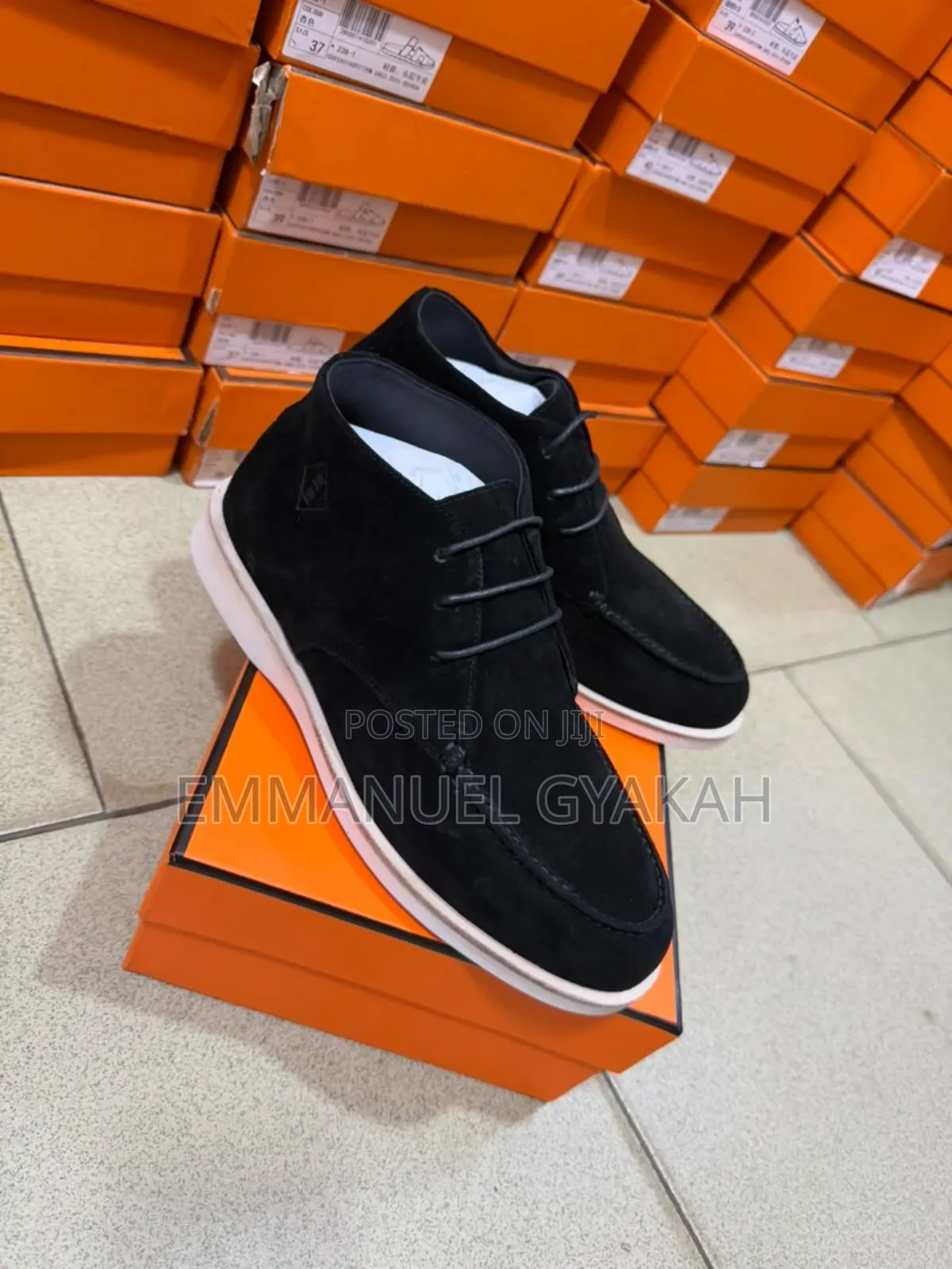 Classic Dior Sneakers