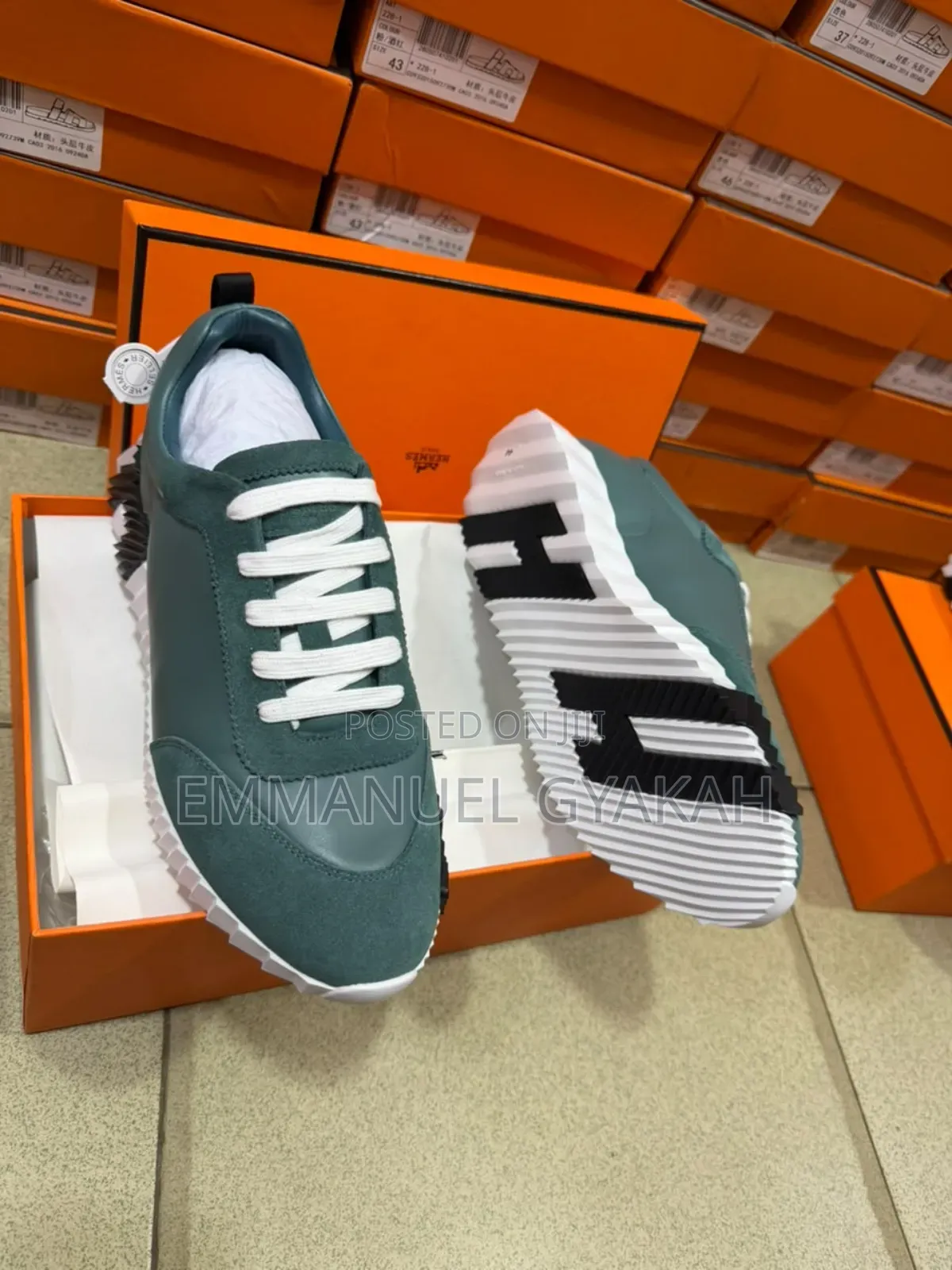 Classic Dior Sneakers