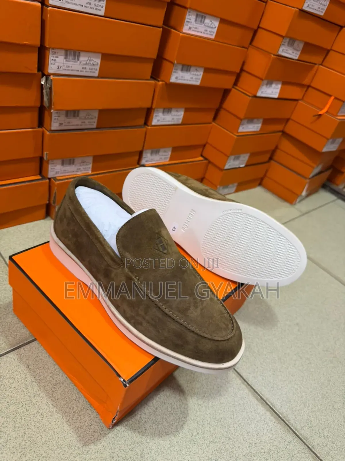 Classic Dior Sneakers