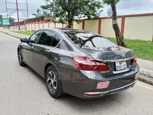 Honda Accord 2017 Gray