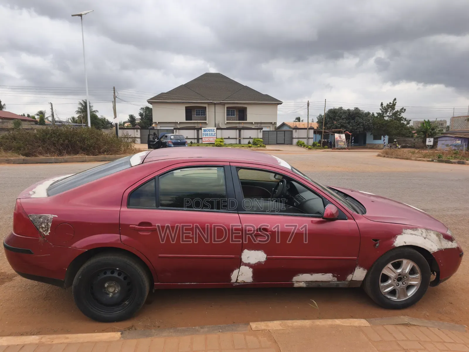 Ford Mondeo 1.8 2001 Red