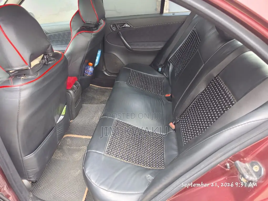 Mercedes-Benz C200 2006 Burgundy