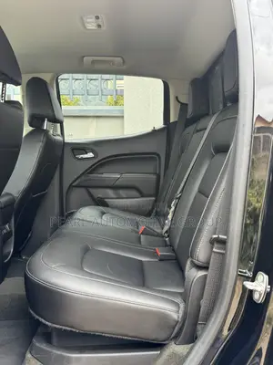 GMC Canyon SLT 4x4 Crew Cab 5 ft. box 128.3 in. WB 2016 Black