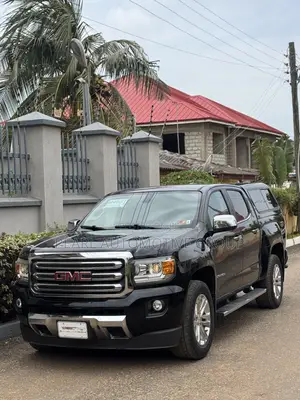 GMC Canyon SLT 4x4 Crew Cab 5 ft. box 128.3 in. WB 2016 Black