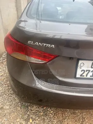 Hyundai Elantra 2013 Gray