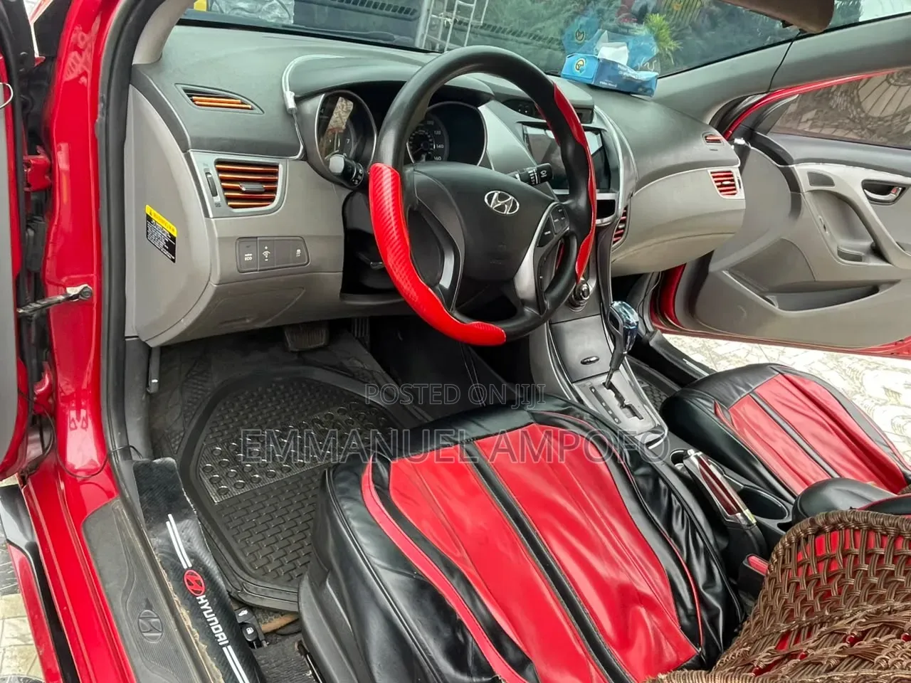 Hyundai Elantra 2014 Red