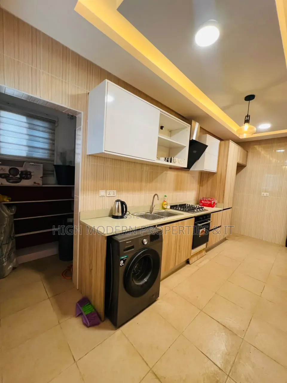 Furnished 2bdrm Townhouse / Terrace in Coastal, Baatsona Total for rent